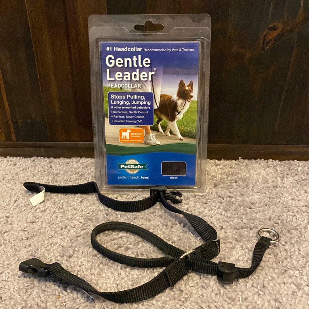 Medium Gentle Leader Headcollar